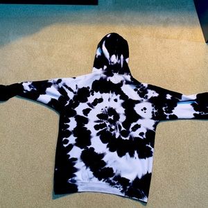 Zine black and white tie die sweatshirt